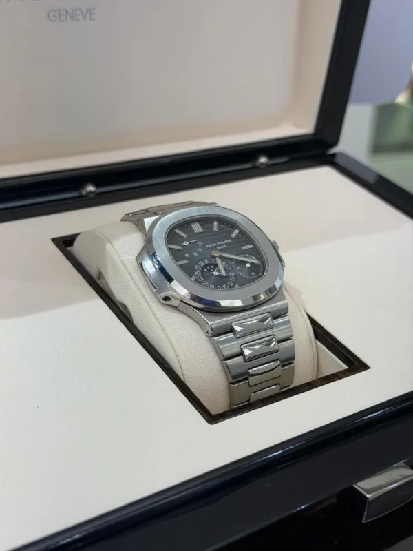 IMG_6964 Patek Philippe Nautilus Moonphase Blue 40mm del 2009 full set excellent condition con documenti scatola