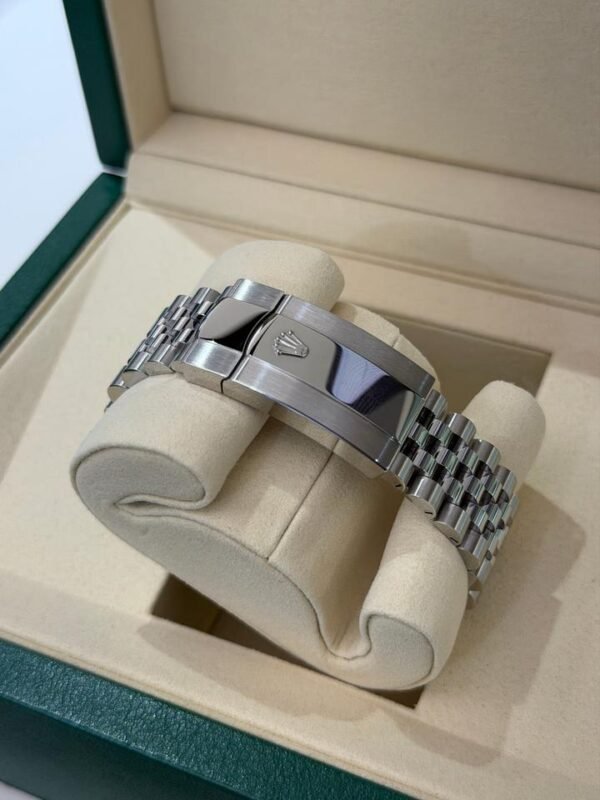 IMG_8608 Rolex Sky-Dweller verde - green - menta del 2026 NUOVO Jubilee Italia full set con documenti