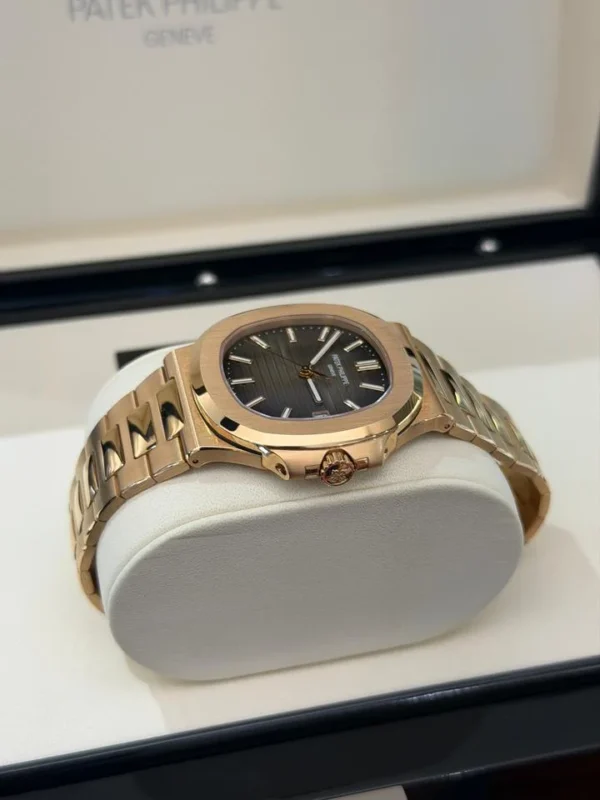 IMG_8618 Patek Philippe Nautilus NUOVO del 2017 quadrante chocolate brown dial oro rosa full set con documenti