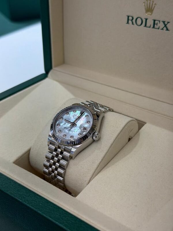 IMG_8629 Rolex Datejust 31 NUOVO 2026 Febbraio jubilee quadrante mother of pearl diamond MOP dial