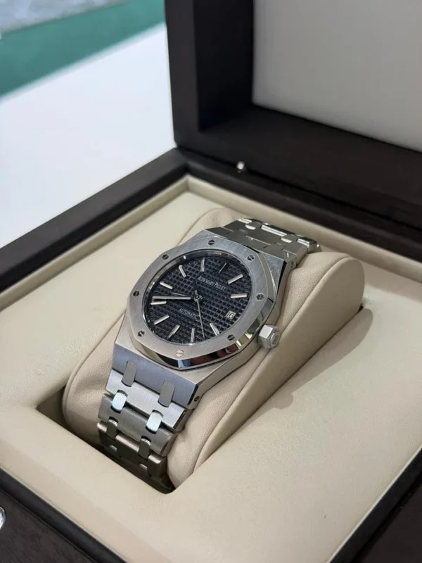 IMG_8634 Audemars Piguet Royal Oak 39mm black dial del 2008 revisione 2026 full set excellent condition