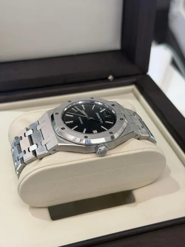 IMG_8636 Audemars Piguet Royal Oak 39mm black dial del 2008 revisione 2026 full set excellent condition