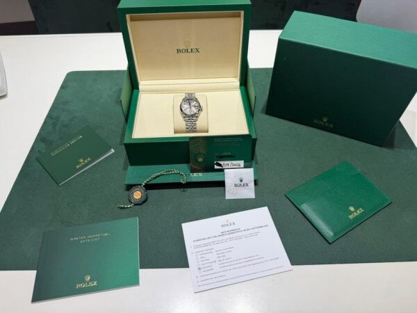 IMG_8638 Rolex Datejust 31mm dark grey in diamanti NUOVO 2026 full set con documenti e scatola