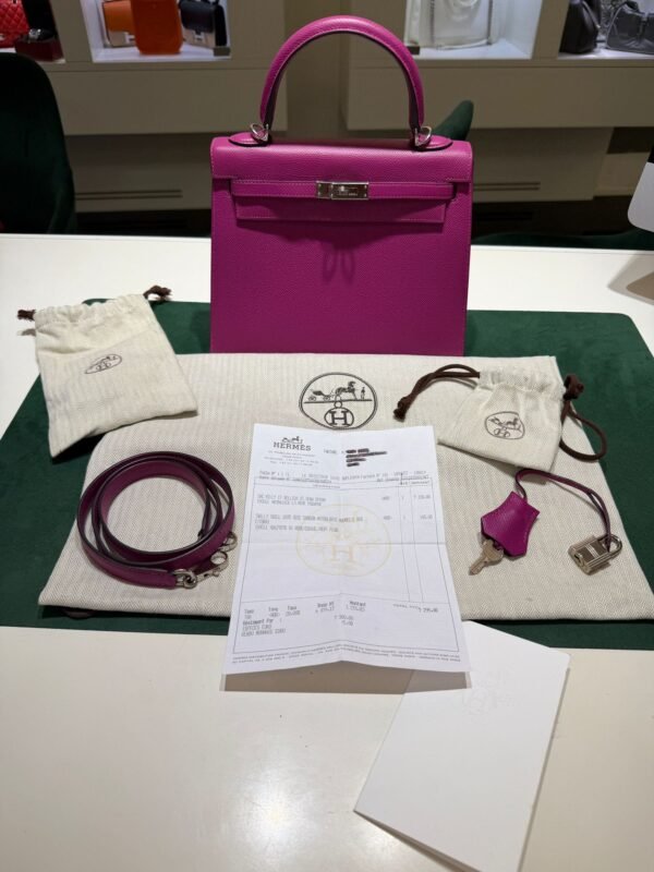 Hermès Kelly 25 Sellier epsom Rose porpose ( pourpre )second hand hardware palladio del 2018 con fattura d’acquisto.