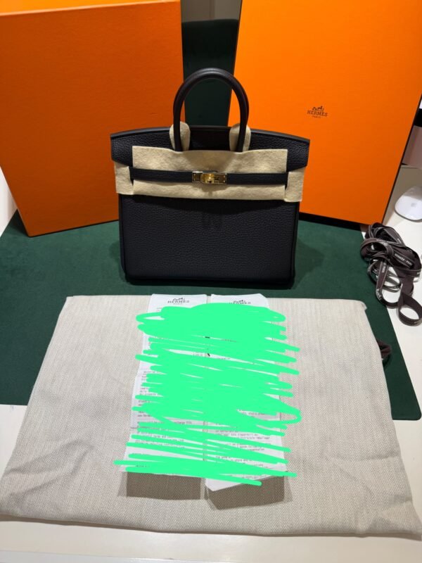 WhatsApp Image 2026-09-06 at 23.10.32 Hermès Birkin 25 retourne veau togo colore noir (nero ) stampa G NUOVA 2026 hardware dorato full set