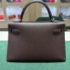 WhatsApp Image 2026-09-10 at 15.18.23 (4) Hermès mini Kelly Sellier epsom color ebene ( cioccolato tabacco ) NUOVA 2026 seriale G hardware palladio full set Full
