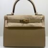 Hermès Kelly 28 sellier veau pellame epsom NUOVA 2026 seriale G color poussier hardware Permabrass full set