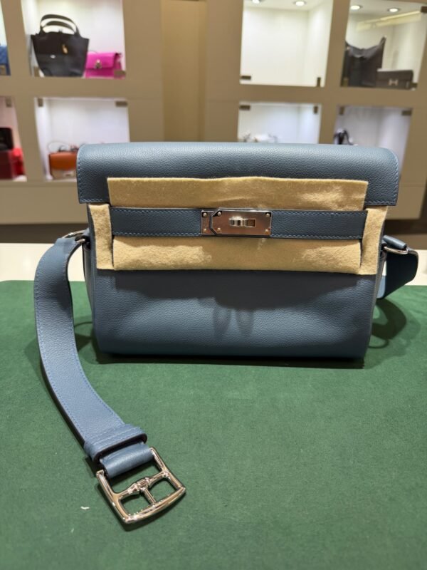 Hermès Kelly Messenger PM in Veau Evercolor colore Chamito NUOVA 2026 hardware palladio full set con scontrino ufficiale Hermès
