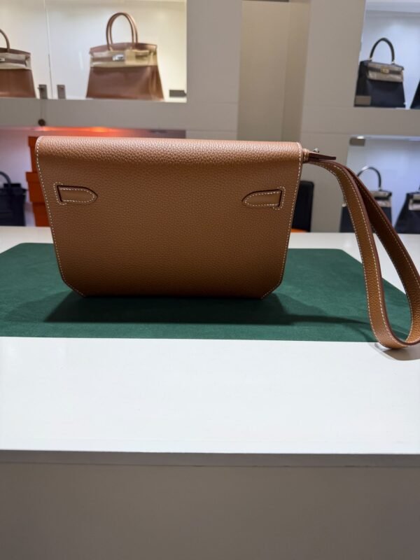 Hermès Kelly Dépêches 25 in Veau Togo colore Gold NUOVA 2026 hardware palladio full set con scontrino ufficiale Hermès