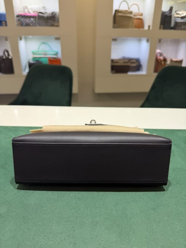 Hermès Mini Kelly II in Veau Swift colore Noir NUOVA 2026 seriale G hardware palladio full set con fattura ufficiale Hermès.
