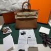 Herm&egrave;s Birkin 25 retourne veau togo colore GOLD ( il pi&ugrave; richiesto ) marrone stampa G NUOVA 2026 hardware palladio full set con scontrino ufficiale