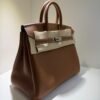 Herm&egrave;s Birkin 25 retourne veau togo colore GOLD ( il pi&ugrave; richiesto ) marrone stampa G NUOVA 2026 hardware palladio full set con scontrino ufficiale
