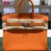 Herm&egrave;s Birkin 25 retourne veau togo colore Orange( arancio ) stampa G NUOVA 2026 hardware Palladio full set con scontrino ufficiale Herm&egrave;s