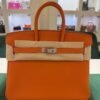 Herm&egrave;s Birkin 25 retourne veau togo colore Orange( arancio ) stampa G NUOVA 2026 hardware Palladio full set con scontrino ufficiale Herm&egrave;s