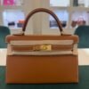 69a85e70-c433-4349-a8f5-6ac1bb3d9d93 Hermès mini Kelly Sellier epsom color Gold ( marrone ) NUOVA 2026 Settembre seriale G hardware dorato