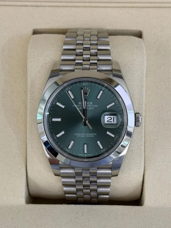Rolex Datejust 41mm verde green menta Jubilee 2025 Italia full set con documenti top condition