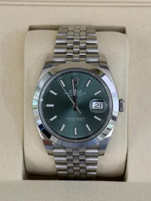 Rolex Datejust 41mm verde green menta Jubilee 2025 Italia full set con documenti top condition
