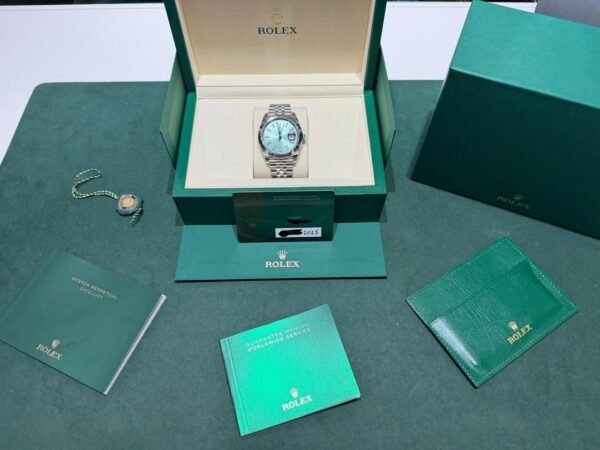 Rolex Datejust 41mm verde green menta Jubilee 2025 Italia full set con documenti top condition