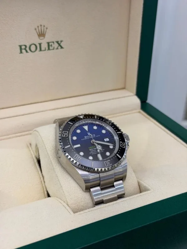 Rolex Sea-Dweller Deepsea D-blue dial del 2021 Italia James Cameron full set excellent