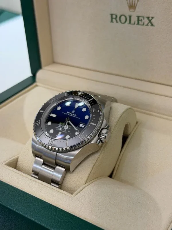 Rolex Sea-Dweller Deepsea D-blue dial del 2021 Italia James Cameron full set excellent