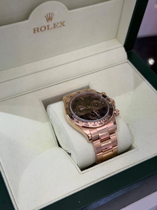 Rolex Daytona Chocolate numeri arabi del 2009 full set excellent condition con documenti scatola