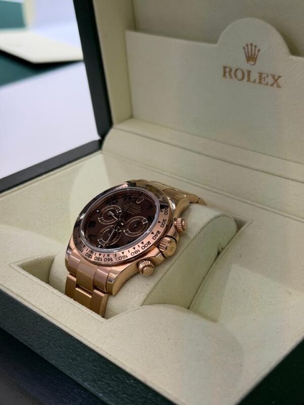Rolex Daytona Chocolate numeri arabi del 2009 full set excellent condition con documenti scatola