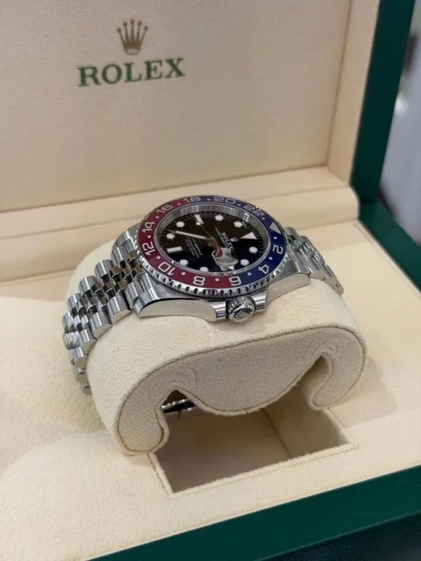 Rolex GMT-Master II Pepsi Jubilee del 2022 Italia full set excellent condition card nuova