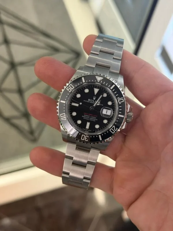Rolex Sea-Dweller scritta rossa NUOVO mai indossato del 2021 Italia full set con documenti