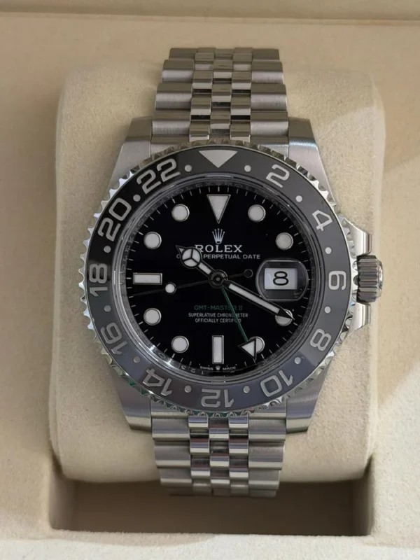 Rolex GMT-Master II 2026 Jubilee Bruce Wayne excellent condition full set con documenti scatola