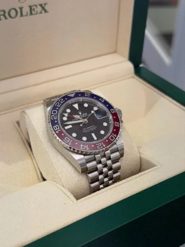 Rolex GMT-Master II Pepsi Jubilee del 2022 Italia full set excellent condition card nuova