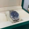 Rolex Oyster Perpetual 41mm Blu del 2024 Italia excellent condition con documenti e scatola