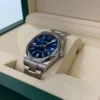 Rolex Oyster Perpetual 41mm Blu del 2024 Italia excellent condition con documenti e scatola