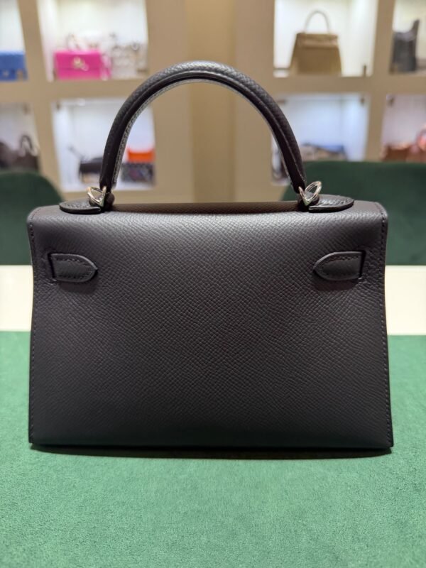 WhatsApp Image 2026-10-04 at 18.36.19 (1) Hermès mini Kelly Sellier epsom color Noir ( nero ) NUOVA 2026 seriale G