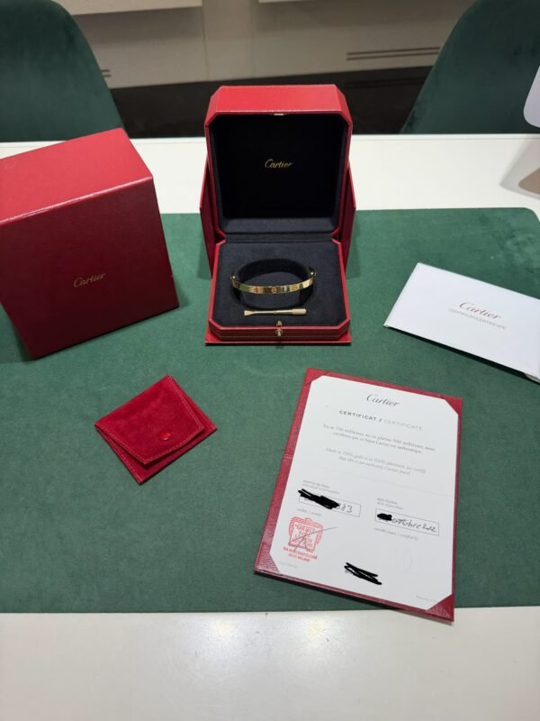 CARTIER LOVE BRACCIALE CLASSICO IN ORO GIALLO 18 KT