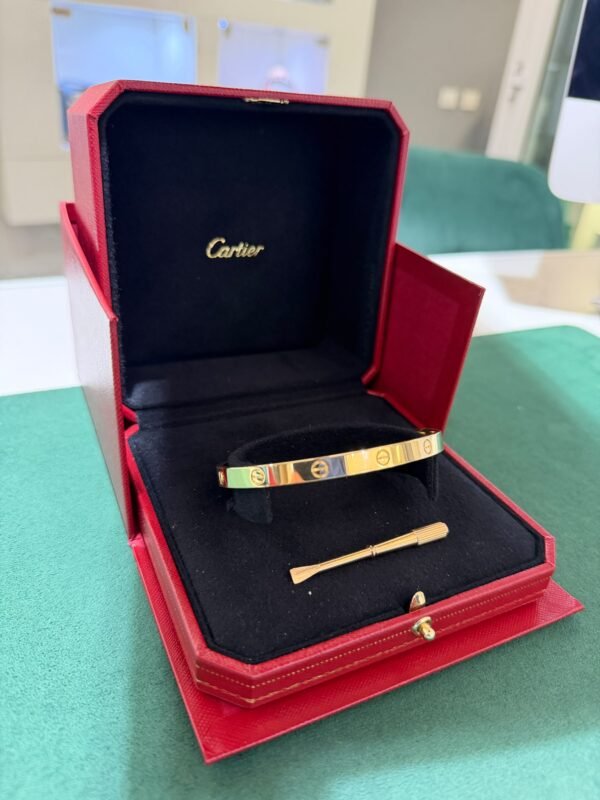 CARTIER LOVE BRACCIALE CLASSICO IN ORO GIALLO 18 KT