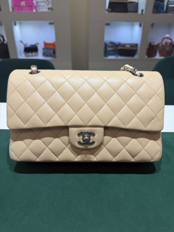 Chanel Classic Double Flap Bag Medium beige