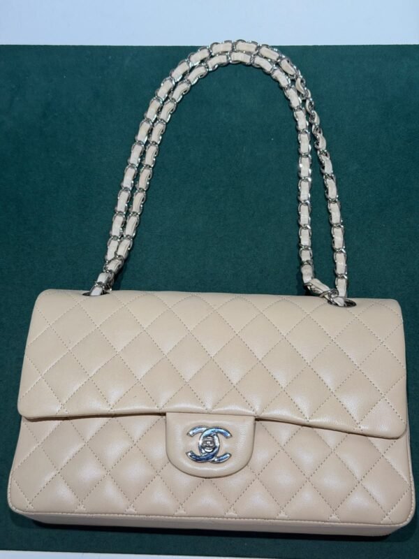 Chanel Classic Double Flap Bag Medium beige