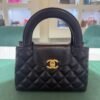 Chanel Mini Kelly ( mini shopping bag ) nera del 2023 hardware dorato condizioni ottime passaporto digitale con scatola dustbag e certificato entrupy