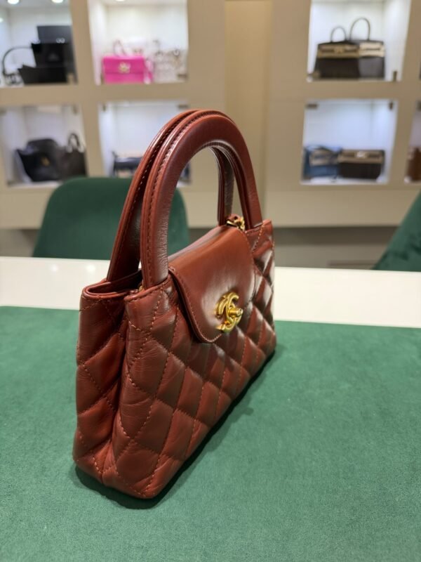 Chanel Mini Kelly ( mini shopping bag ) cognac del 2024 hardware dorato condizioni ottime passaporto digitale con scatola dustbag e certificato