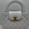 CHANEL Mini Kelly ( Mini Shopping Bag Kelly ) colore bianco panna Pelle di Vitello Hardware Oro del 2023