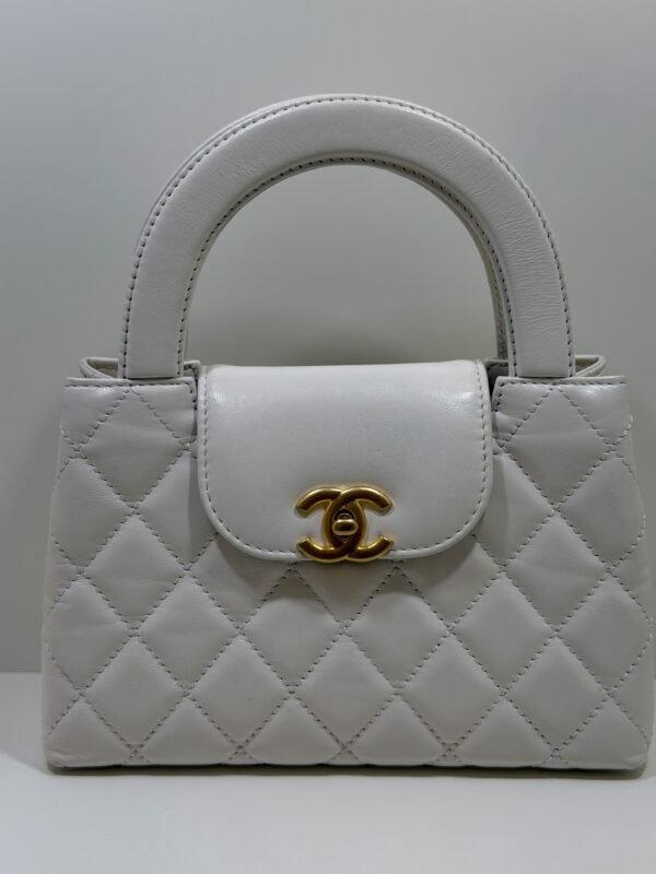 CHANEL Mini Kelly ( Mini Shopping Bag Kelly ) colore bianco panna Pelle di Vitello Hardware Oro del 2023