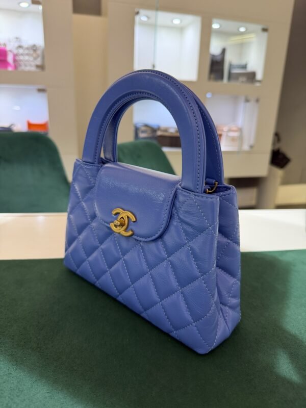 CHANEL Mini Kelly ( Mini Shopping Bag Kelly ) colore blu Pelle di Vitello Hardware Oro del 2024 Full Set