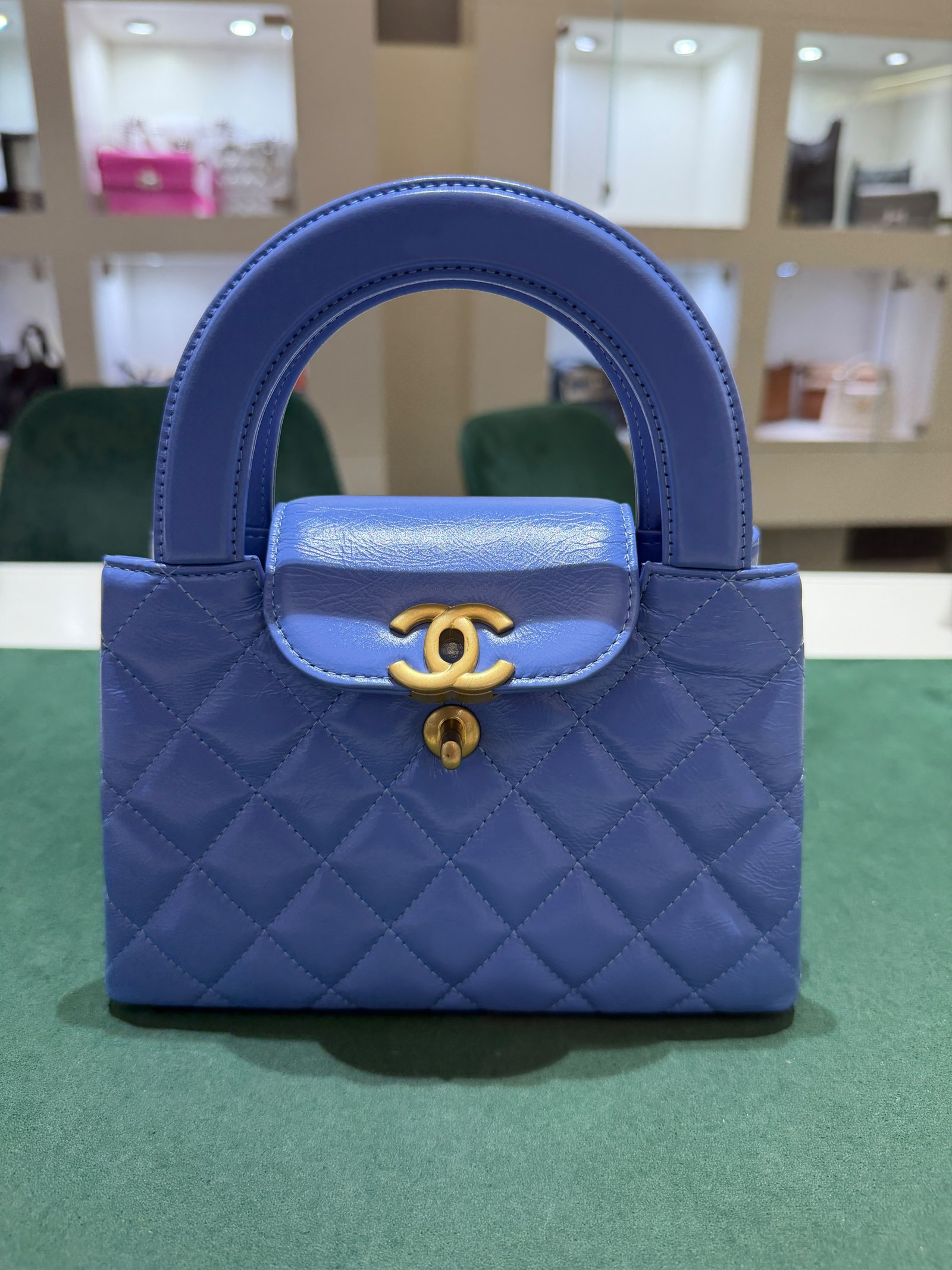 CHANEL Mini Kelly ( Mini Shopping Bag Kelly ) colore blu Pelle di Vitello Hardware Oro del 2024 Full Set